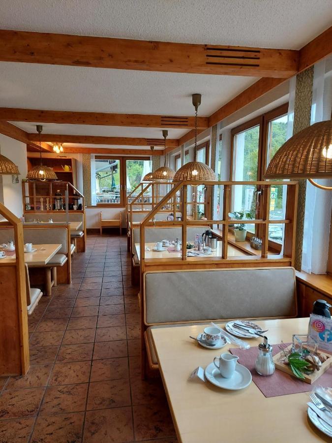 Hotel Landgasthof Frankenstern Goessweinstein Eksteriør billede