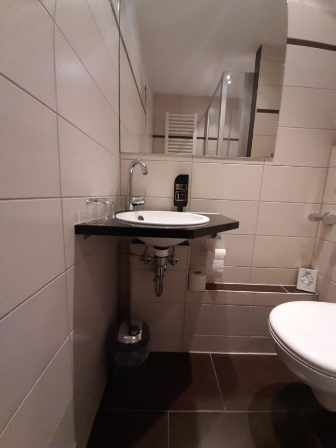 Hotel Landgasthof Frankenstern Goessweinstein Eksteriør billede