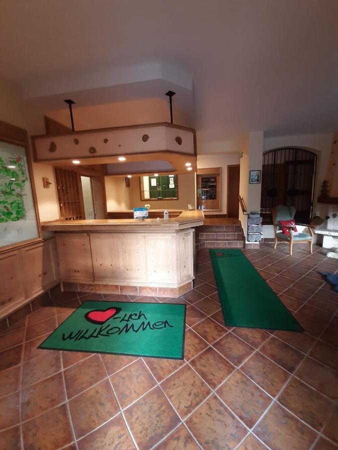 Hotel Landgasthof Frankenstern Goessweinstein Eksteriør billede